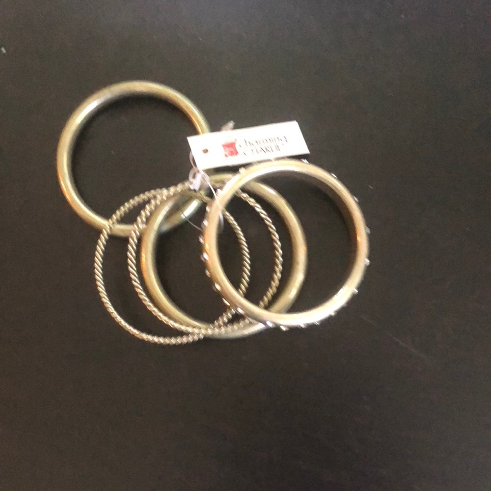 Bangle bracelet set